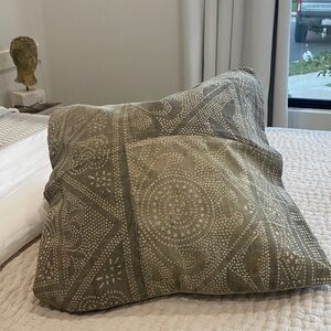 Elegant Patterned Throw Pillow